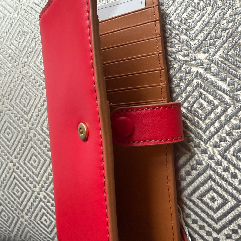 Vera Bradley Red & Brown Women's Leather Tab Wallet NWT 95.00 - Picture 5 of 7